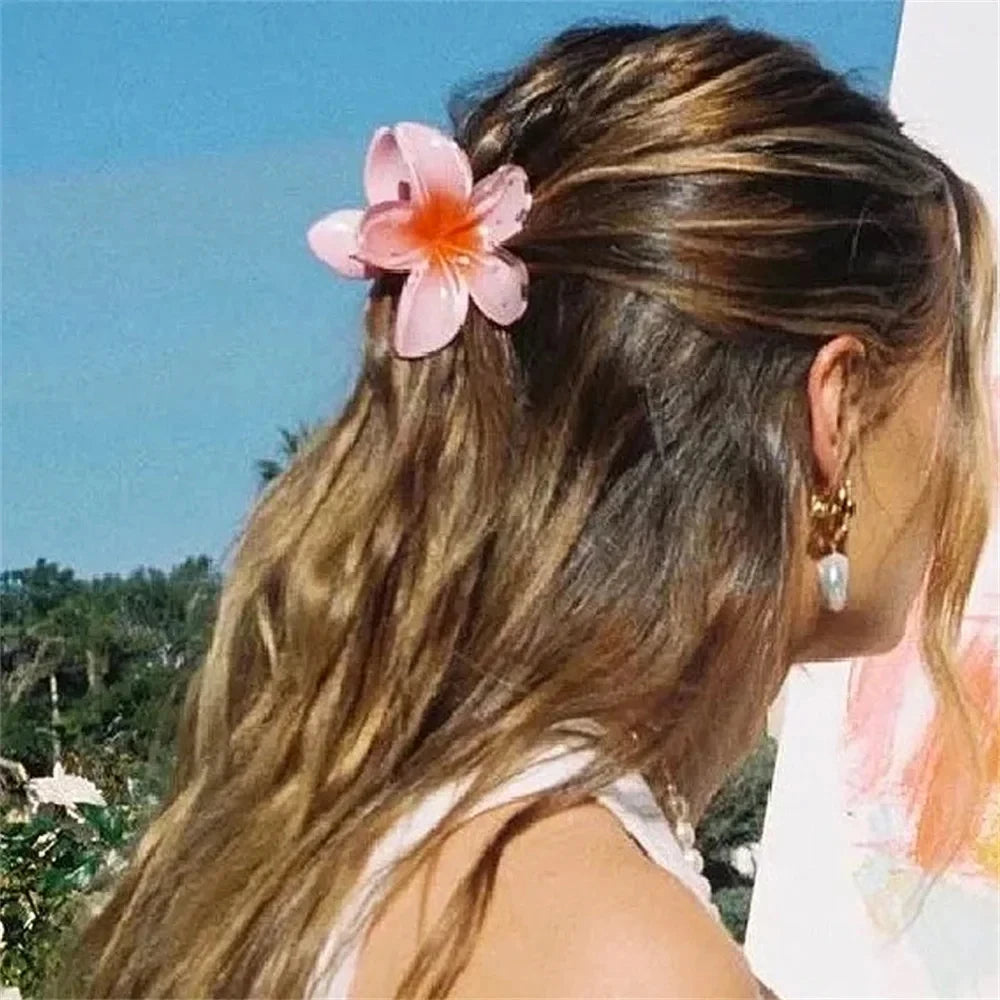 Gradient Frangipani Hair Clip