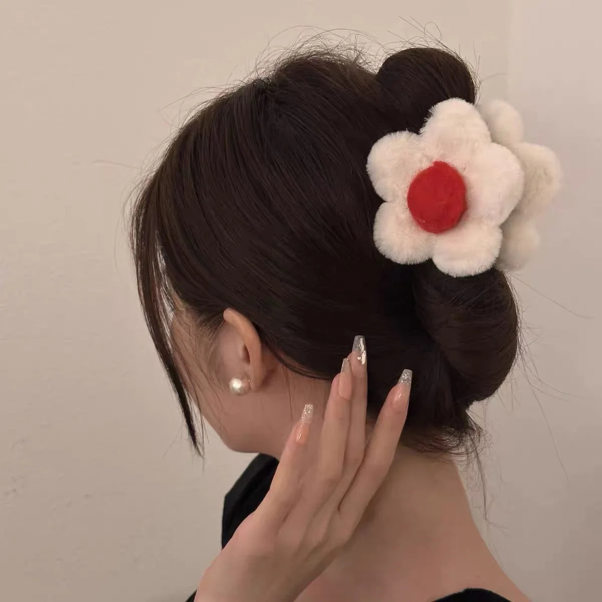 Fluffy Flower Hair Clip
